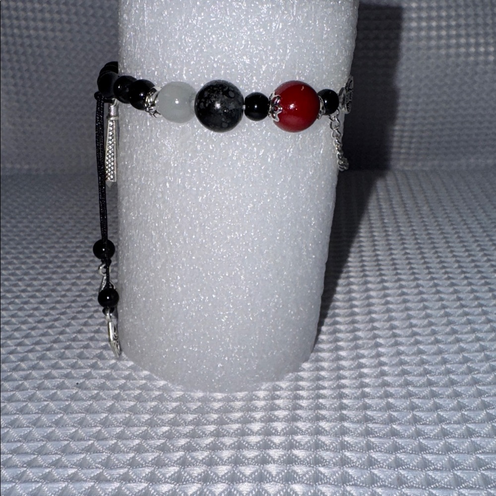 BOHO Bracelet Asian Coin Glass Bead Silver Detail Chain Stretch 6”- 6.5” New - Picture 12 of 16